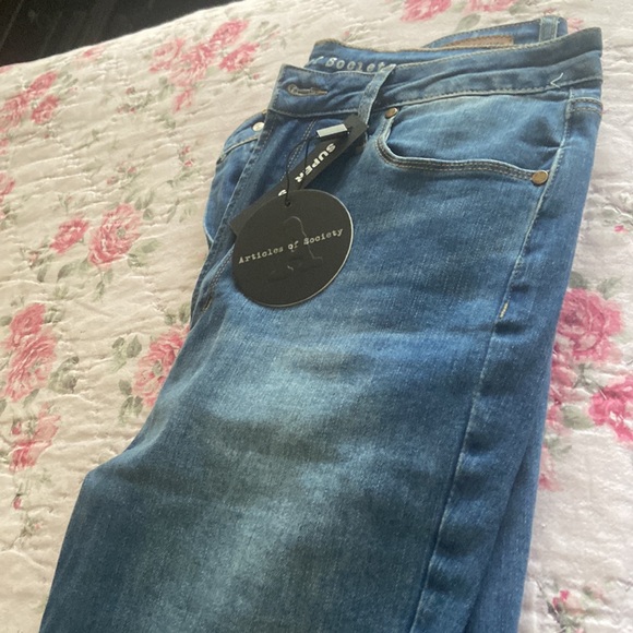 Articles of Society brand new jeans🍄 - Picture 2 of 4